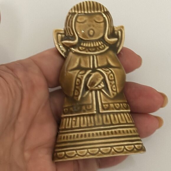 Vintage mid century golden tan set of boy & girl singing ceramic angels - Picture 6 of 7